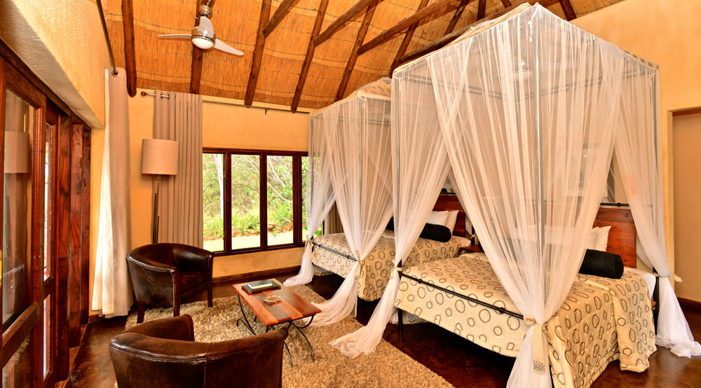 Gorges Lodge Victoria Falls Exterior photo