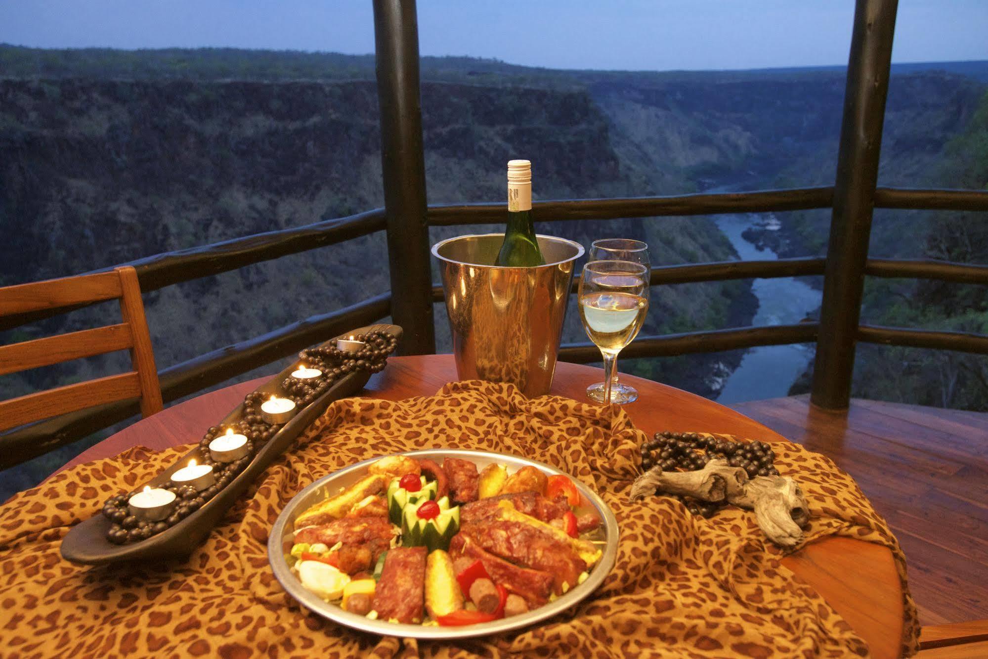 Gorges Lodge Victoria Falls Exterior photo
